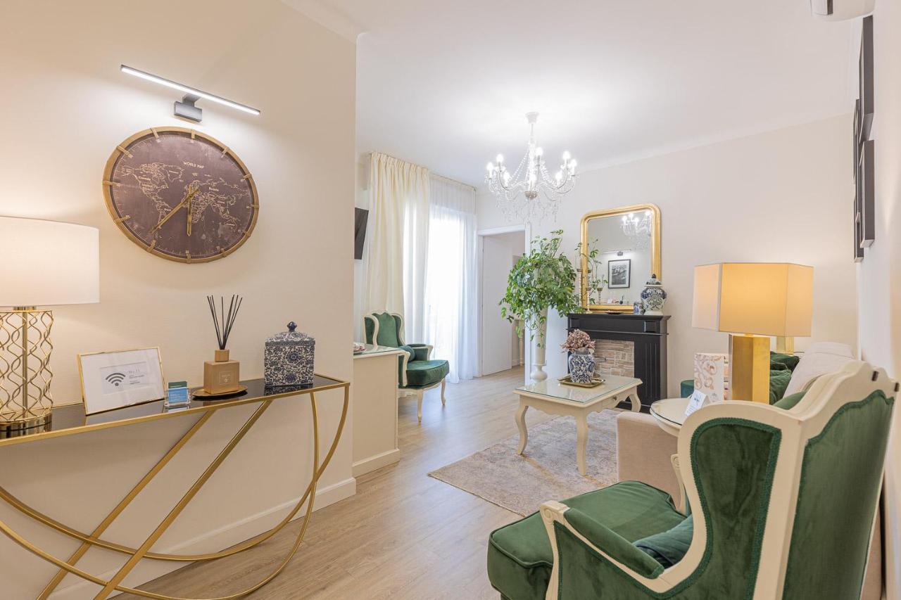 Crys: Apartments, Holiday, Business, Verde Verona Exteriör bild