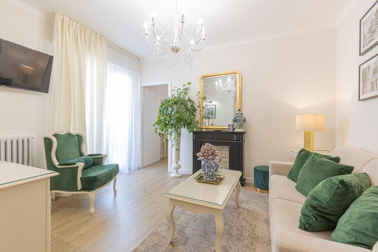 Crys: Apartments, Holiday, Business, Verde Verona Exteriör bild
